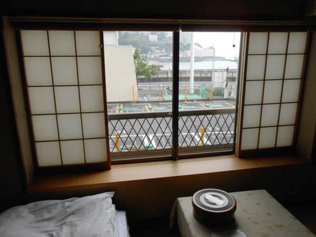 Minshuku Shigemura Hotel Atami  Exterior photo